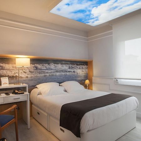Hotel Ribes Roges Vilanova i la Geltrú Εξωτερικό φωτογραφία