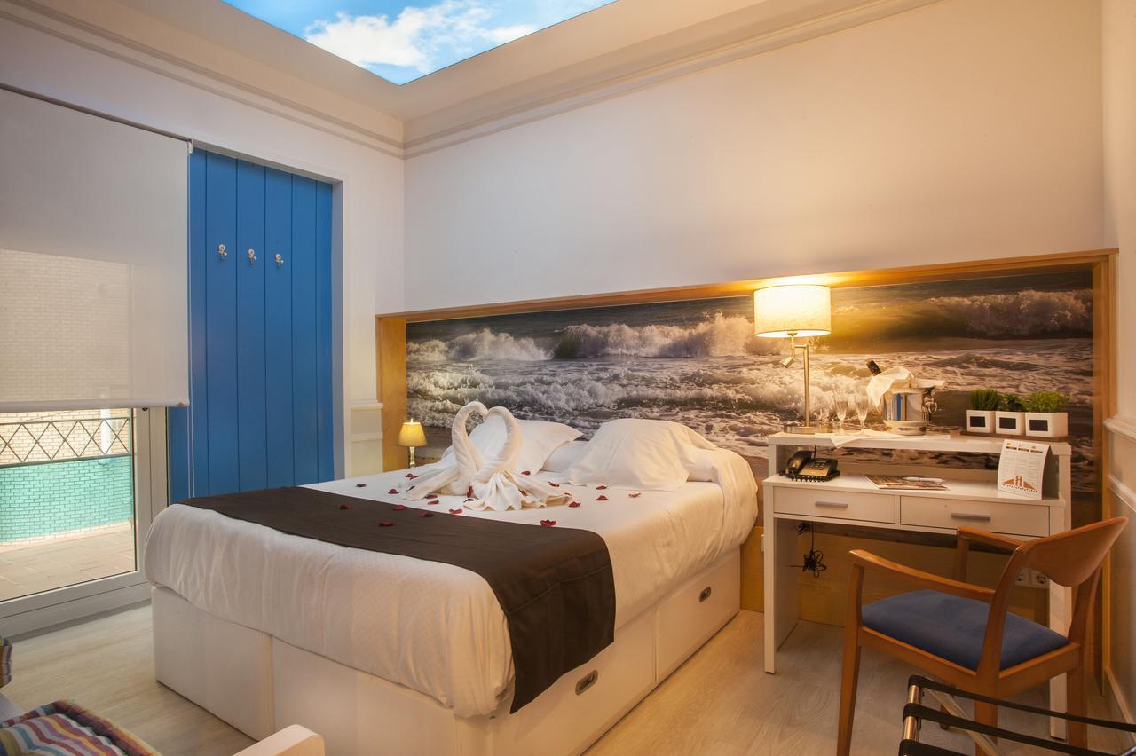 Hotel Ribes Roges Vilanova i la Geltrú Εξωτερικό φωτογραφία