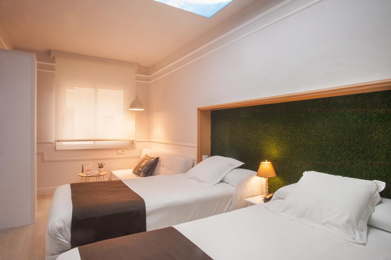 Hotel Ribes Roges Vilanova i la Geltrú Εξωτερικό φωτογραφία